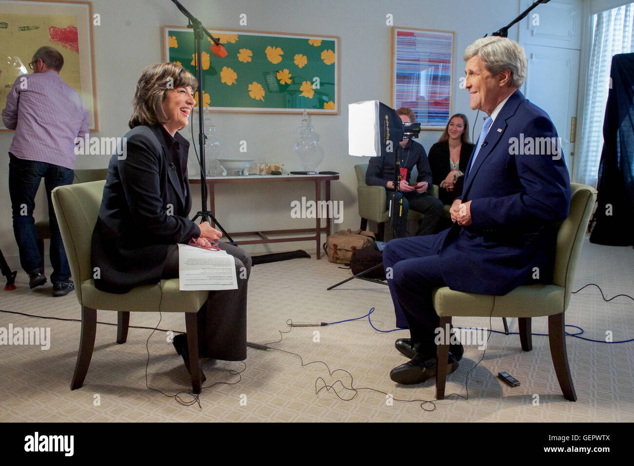 Secretary Kerry Shares a Laugh With CNN's Chief International Correspondent Amanpour Before an Interview at the U.S. Embassy in London Stock Photo