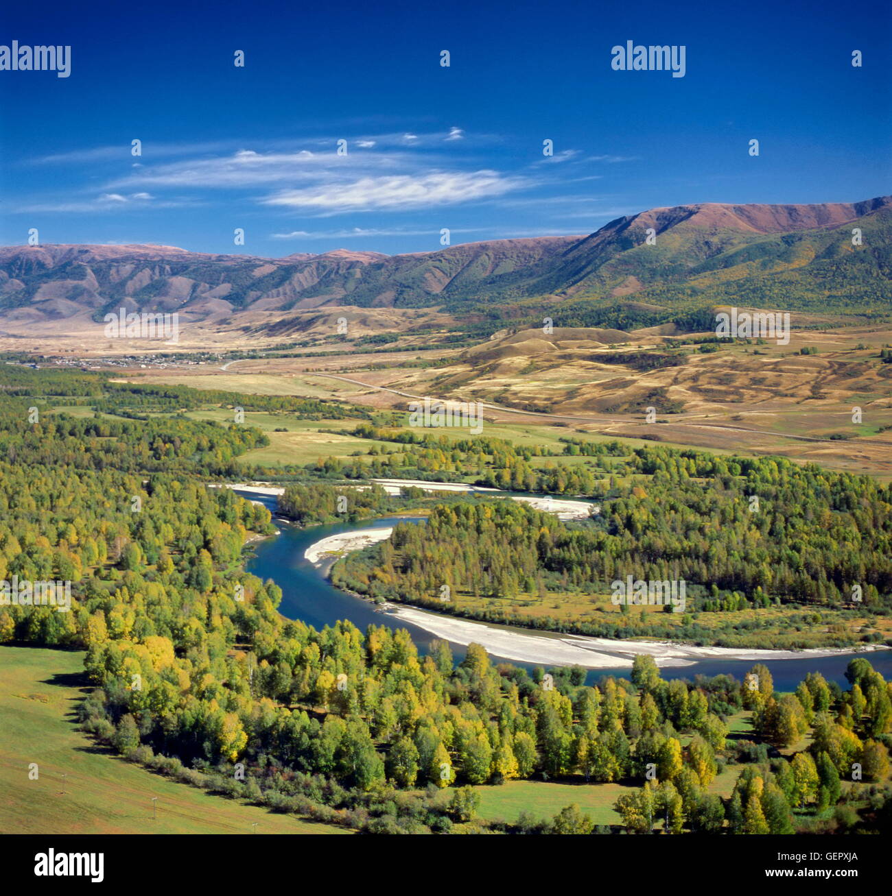 How are lowland rivers from mountainous? Their examples and features 45 How are lowland rivers from mountainous? Their examples and features 61