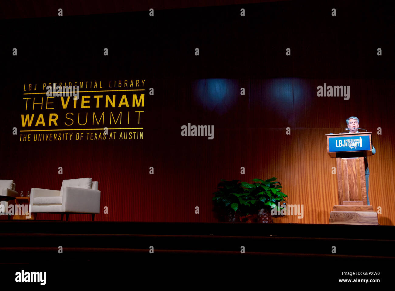 University of Texas at Austin President Fences Begins the Introductions Before Secretary Kerry Delivers a Speech About the Past and Future of the U.S.-Vietnam Relationship at the Vietnam War Summit at the LBJ Presidential Library Stock Photo