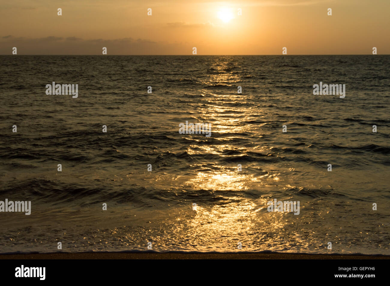 Beautiful sunset above sea nature hi-res stock photography and images ...
