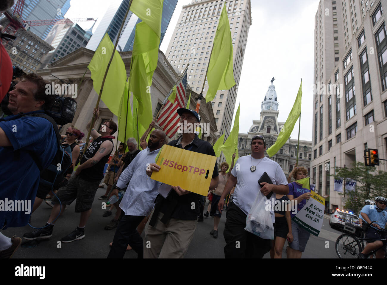Philadelphia, United States. 25th July, 2016. Thousands of activists filled downtown Philadelphia & FDR Park to protest on behalf of environmental issues, economic fairness, racial equality & against police brutality & in favor of Bernie Sanders on day one of the Democratic National Convention. © Andy Katz/Pacific Press/Alamy Live News Stock Photo