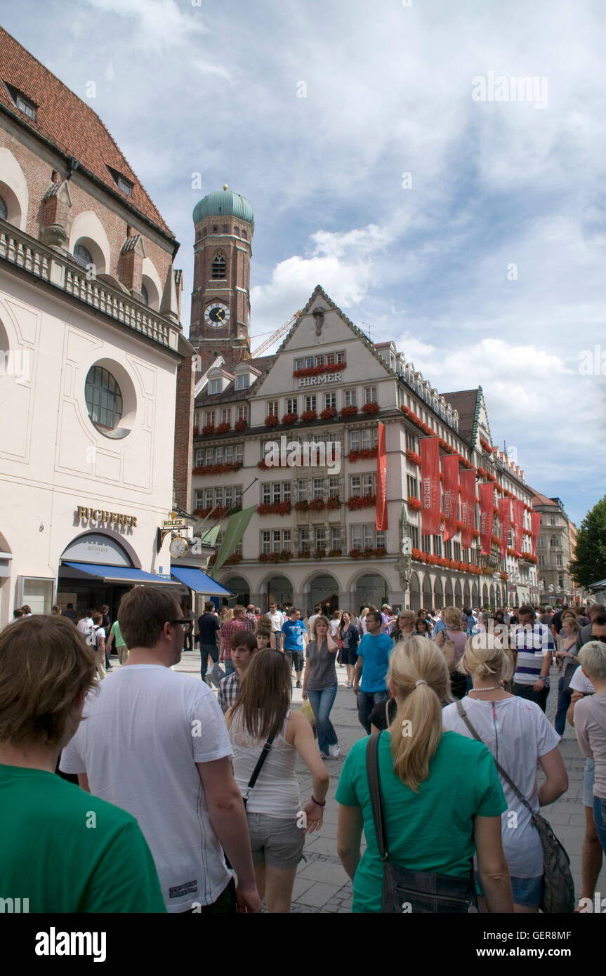 geography / travel, Germany, Bavaria, Munich, commercial house 'Zum Schoenen Turm', Kaufinger Strasse, Altstadt, Stock Photo