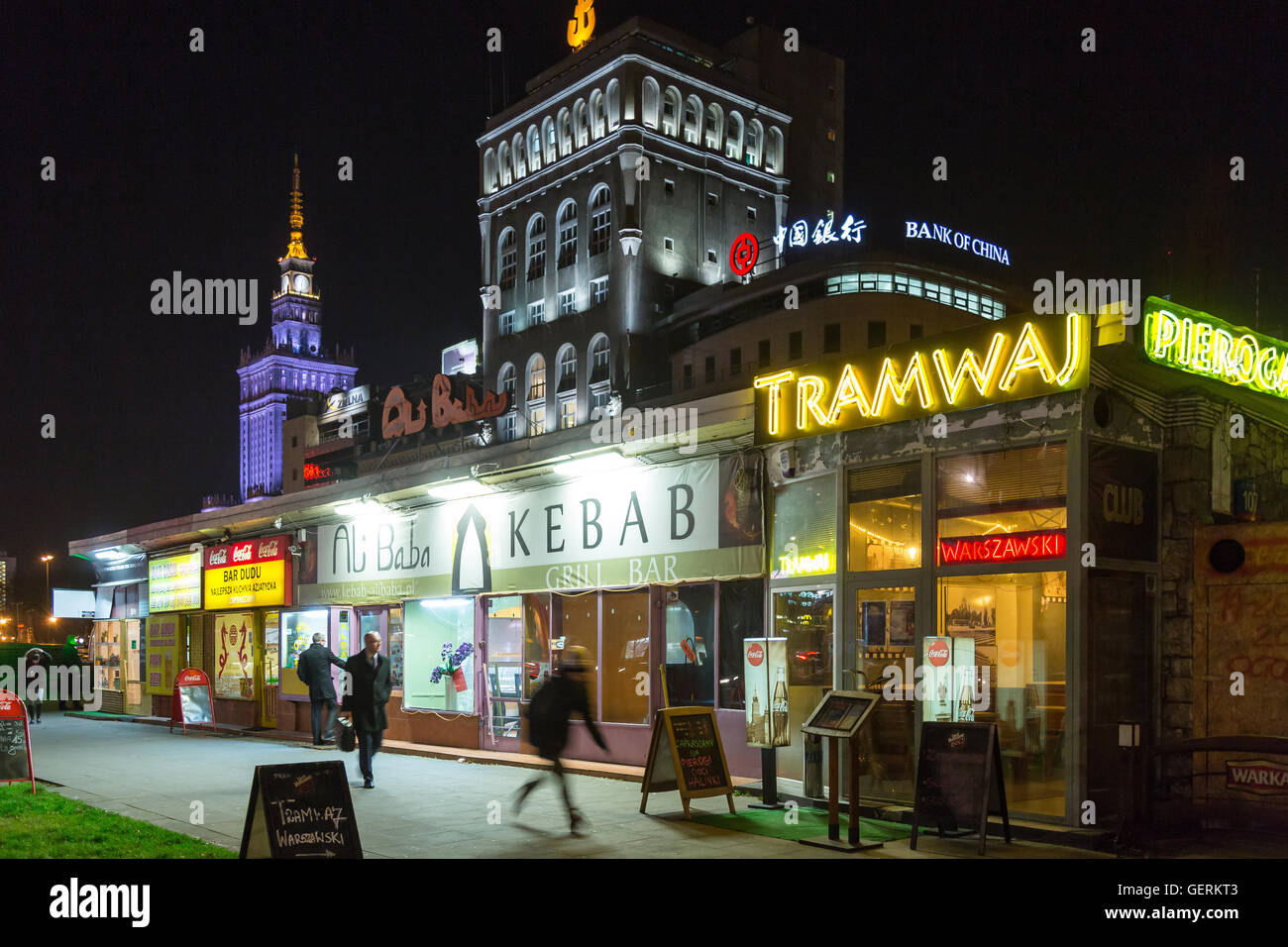 Page 2 - Kebab Shop And Night High Resolution Stock Photography and Images  - Alamy