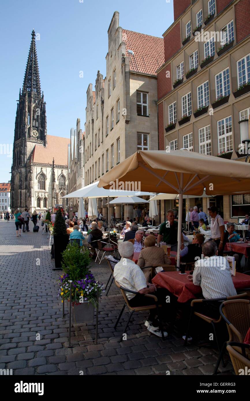 geography / travel, Germany, North Rhine-Westphalia, Munsterland, Muenster, Prinzipalmarkt, street cafe, church St. Lamberti, Stock Photo