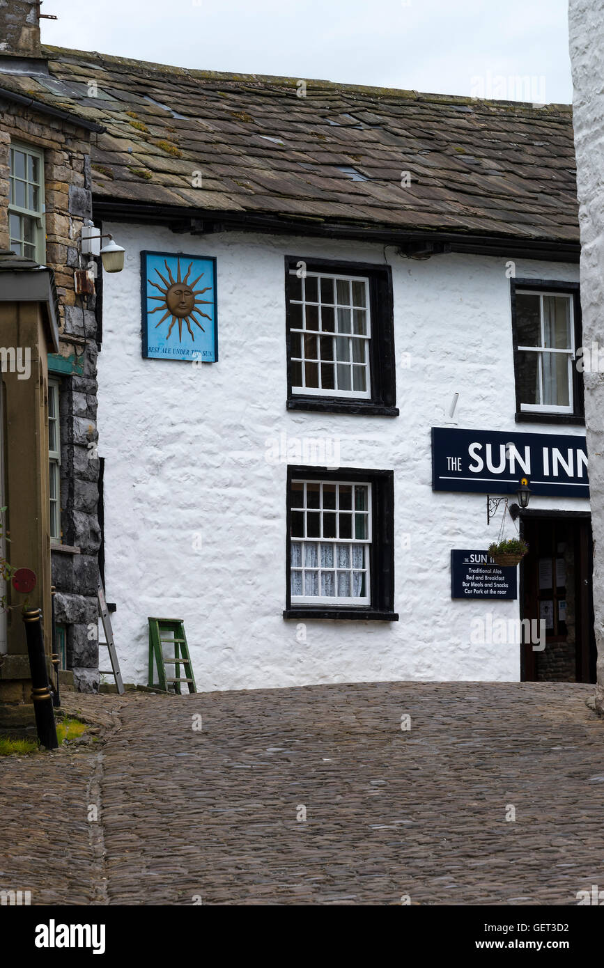 Best ale under the sun hires stock photography and images Alamy