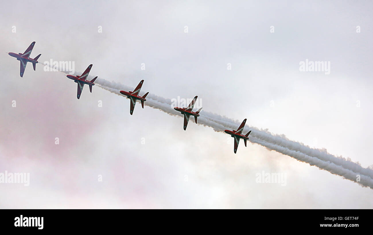 Follow  my lead. Red Arrows at Scotland's Airshow Stock Photo