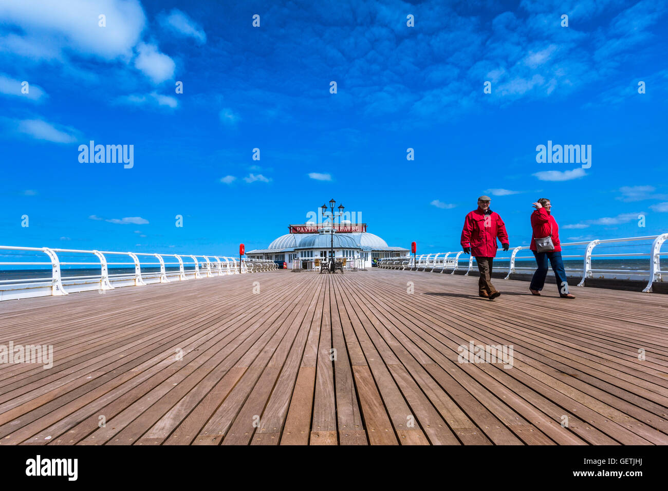 View along Cromer pier to the Pavilion theatre. Stock Photo