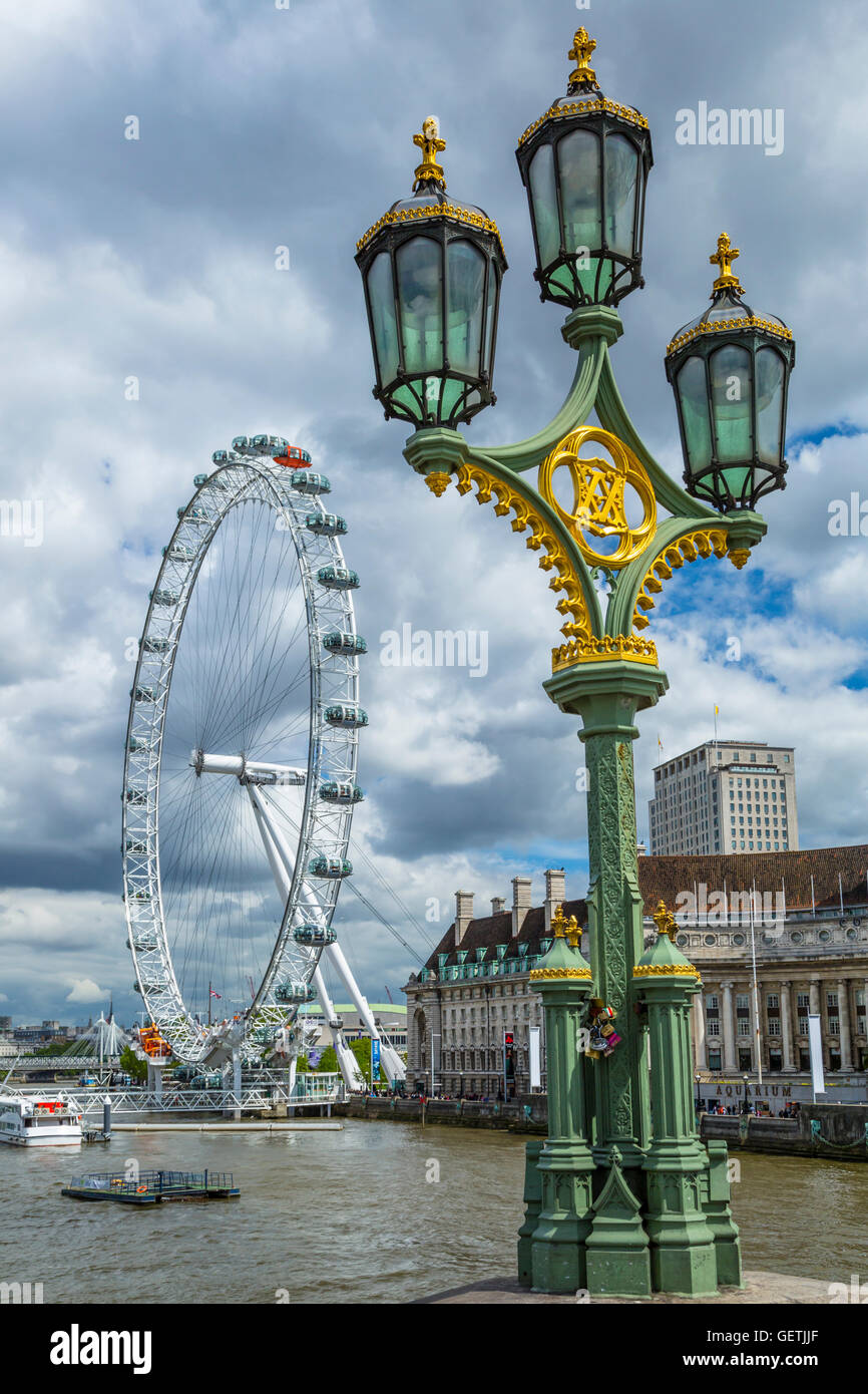Street lamps on Westminster Bridge and the London Eye Stock Photo Alamy