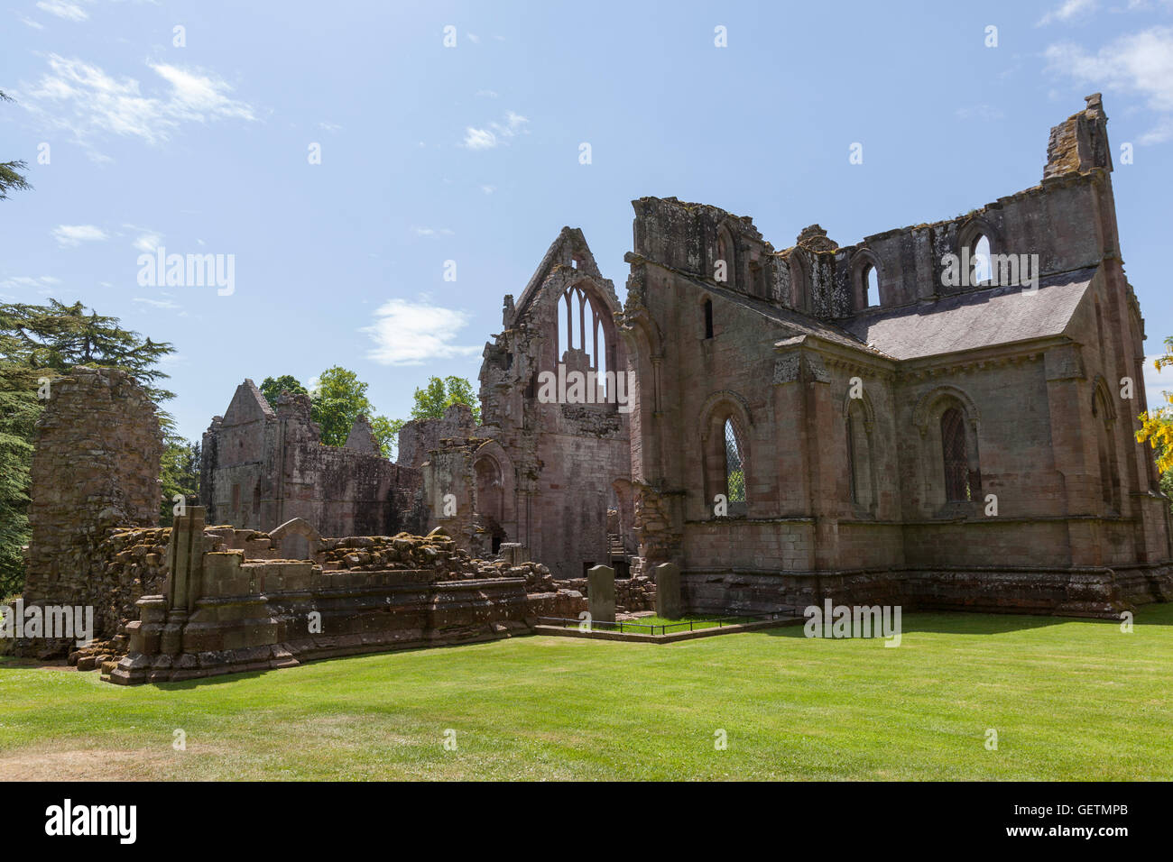 Dryburgh Abbey, Dryburgh, Scottish Borders, Scotland Stock Photo Alamy