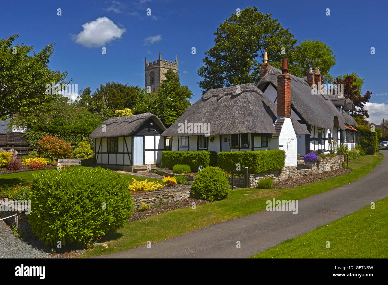 Quaint Thatched Roof Cottage Church Stock Photos Quaint Thatched