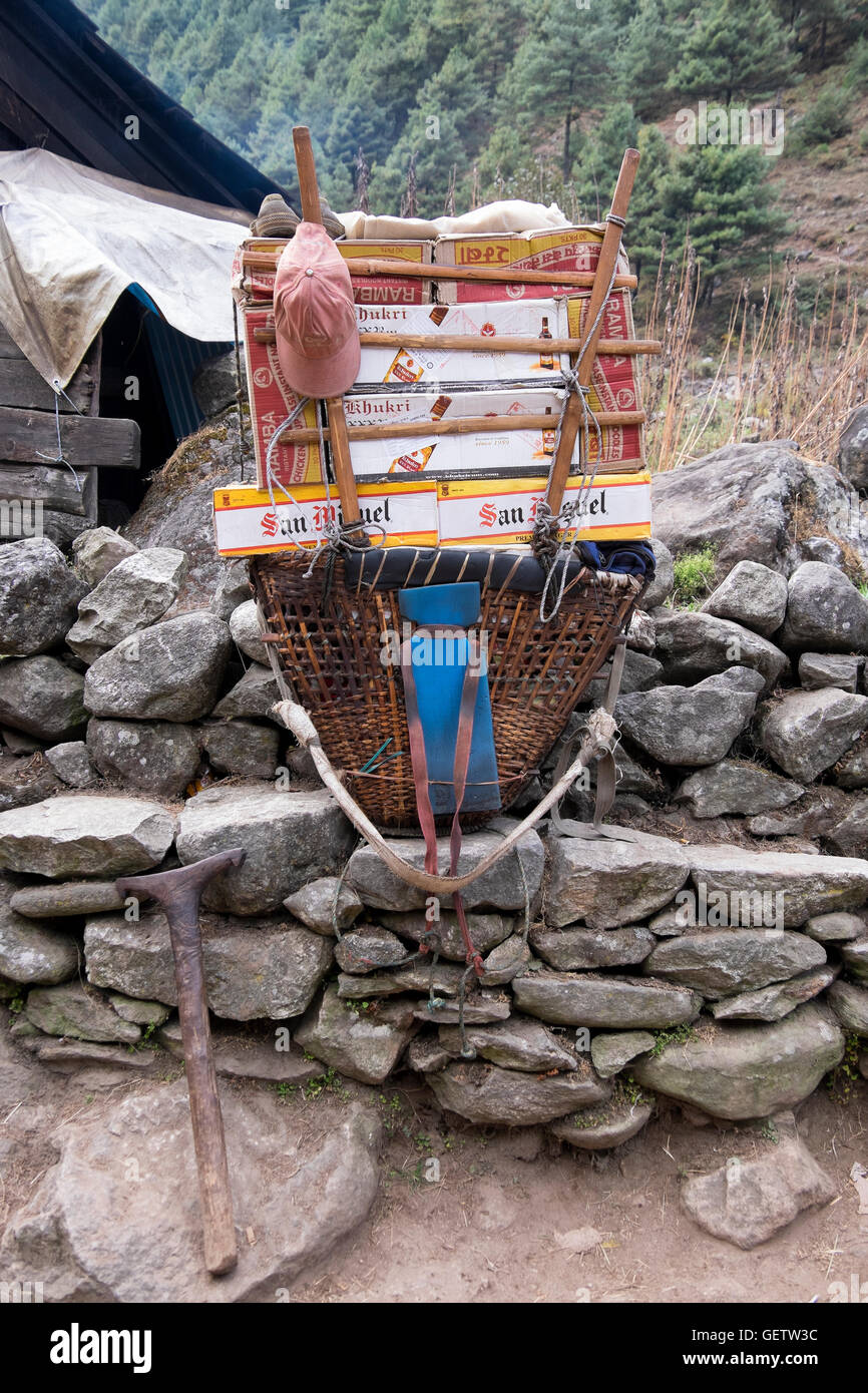 A traditional Sherpa basket laden with goods in Sagarmatha National Park. Stock Photo