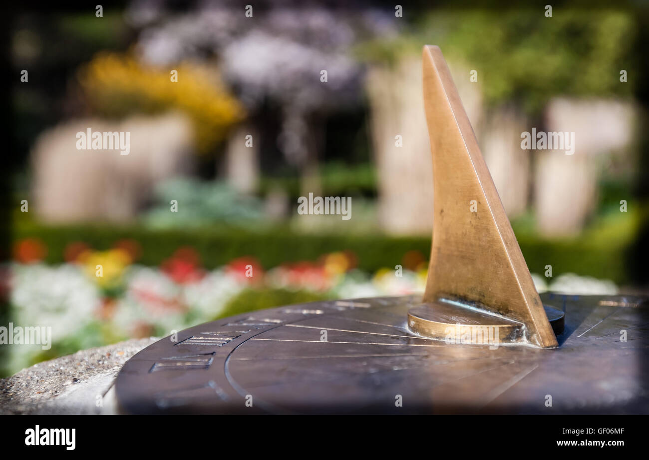 Old sundial in the Streatham Common Park in London Stock Photo Alamy