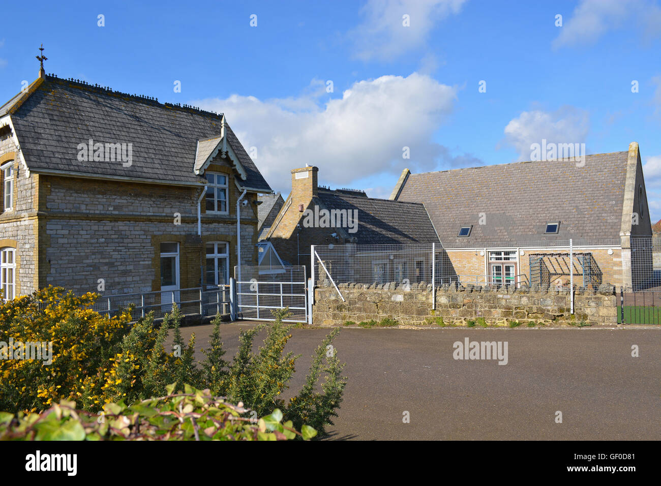 Gattan and Lake Primary School - Old Building - Side View Stock Photo