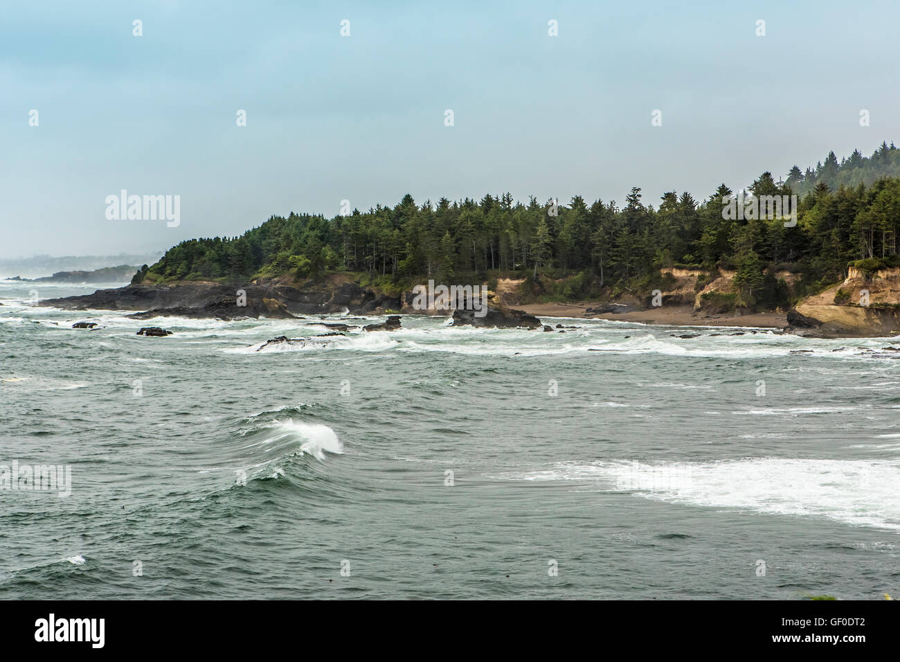 rocky seashore of oregon coast, pacific ocean Stock Photo