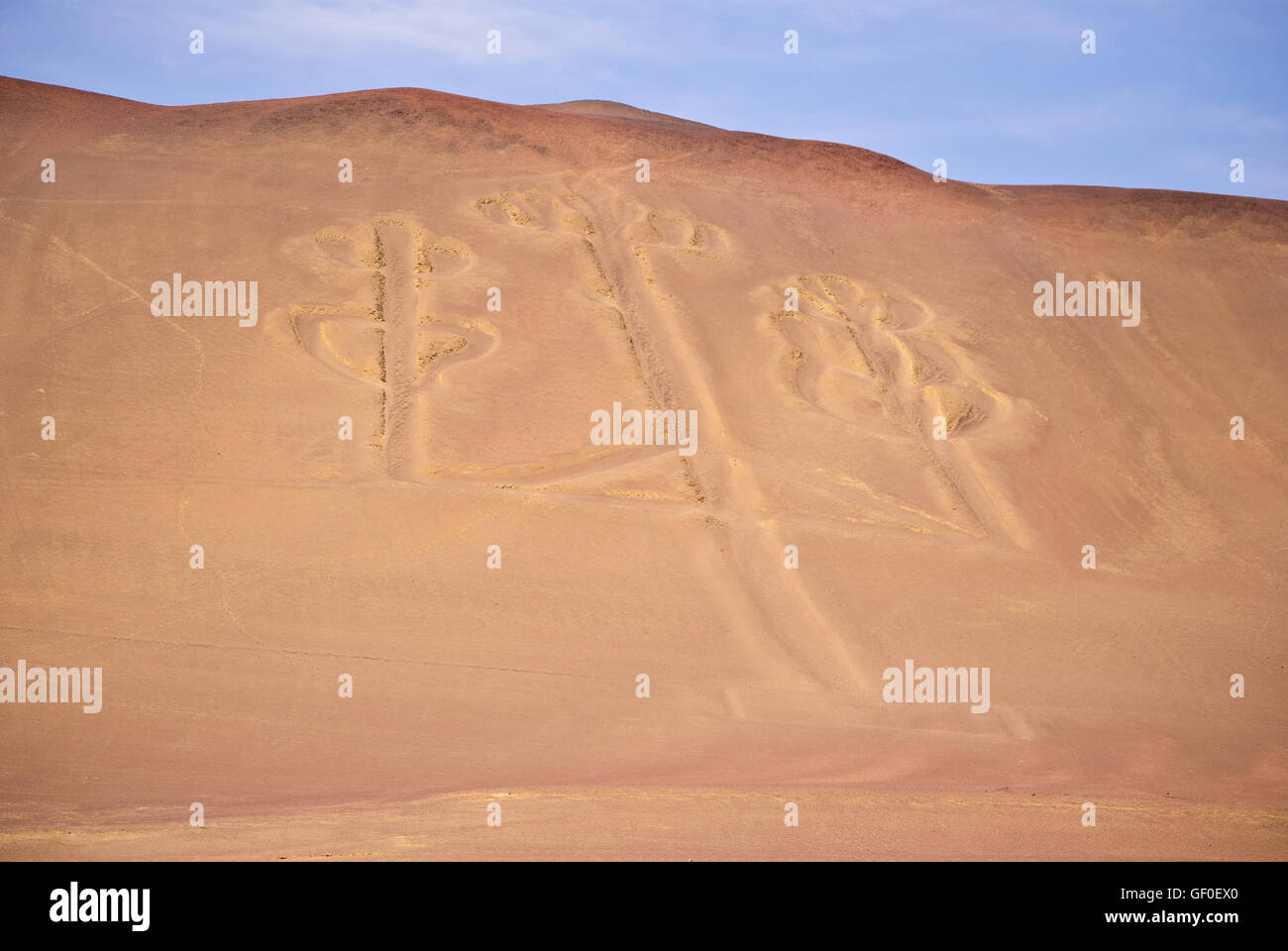 The Paracas Candelabra on the desert mountain of the Andes Stock Photo