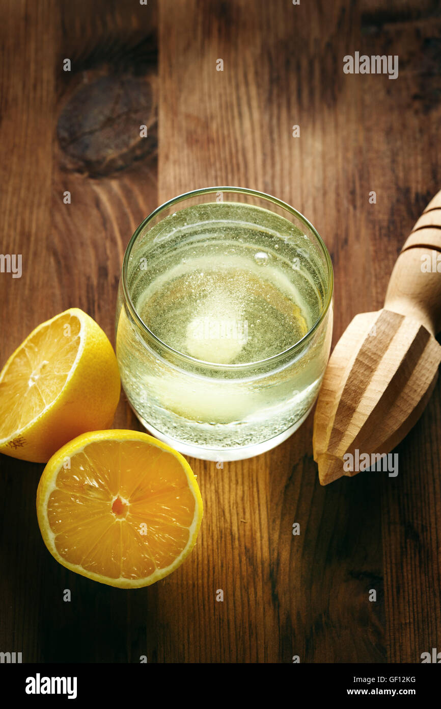 Vitamin c tablet water hires stock photography and images Alamy