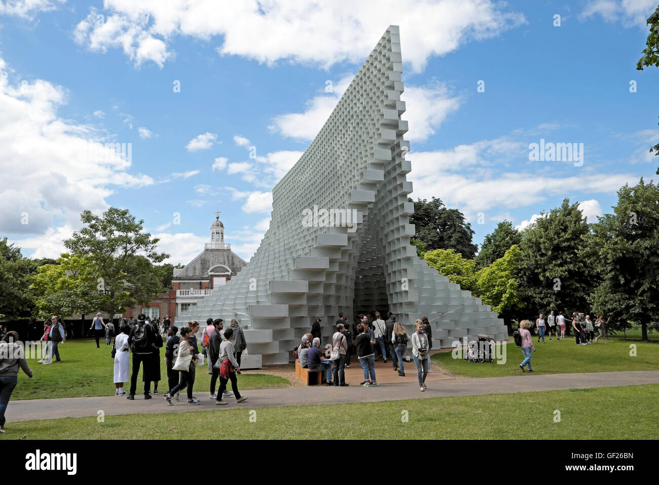 Architect Bjarke Ingels 2016 Serpentine Pavilion in Kensington Gardens, London UK  KATHY DEWITT Stock Photo