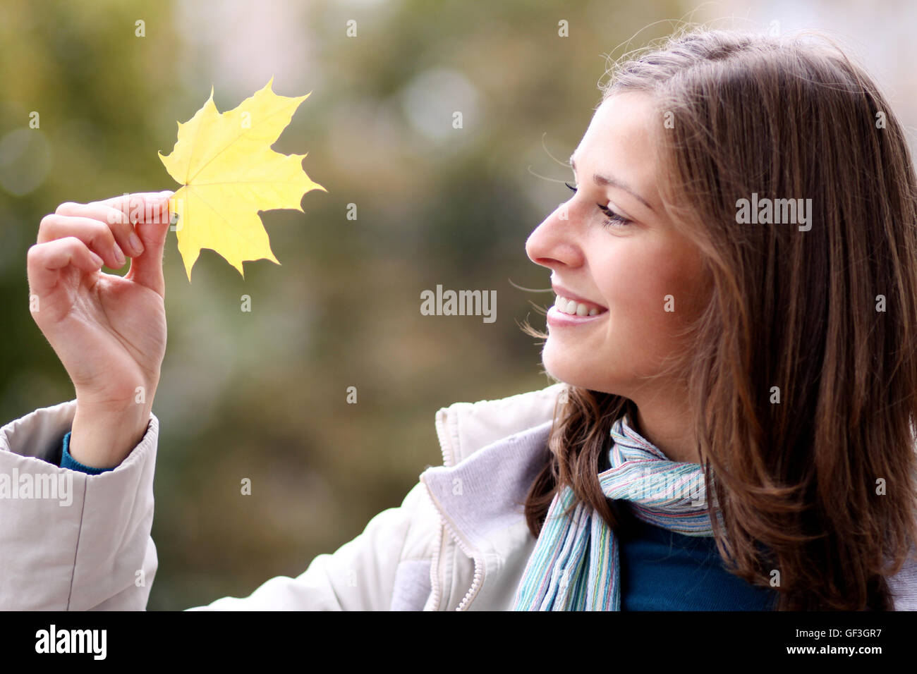 Closeup portrait of a happy young woman smiling Stock Photo - Alamy
