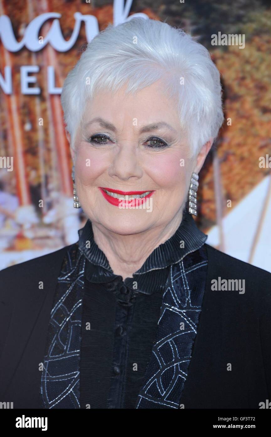 Beverly Hills, CA. 27th July, 2016. Shirley Jones at arrivals for