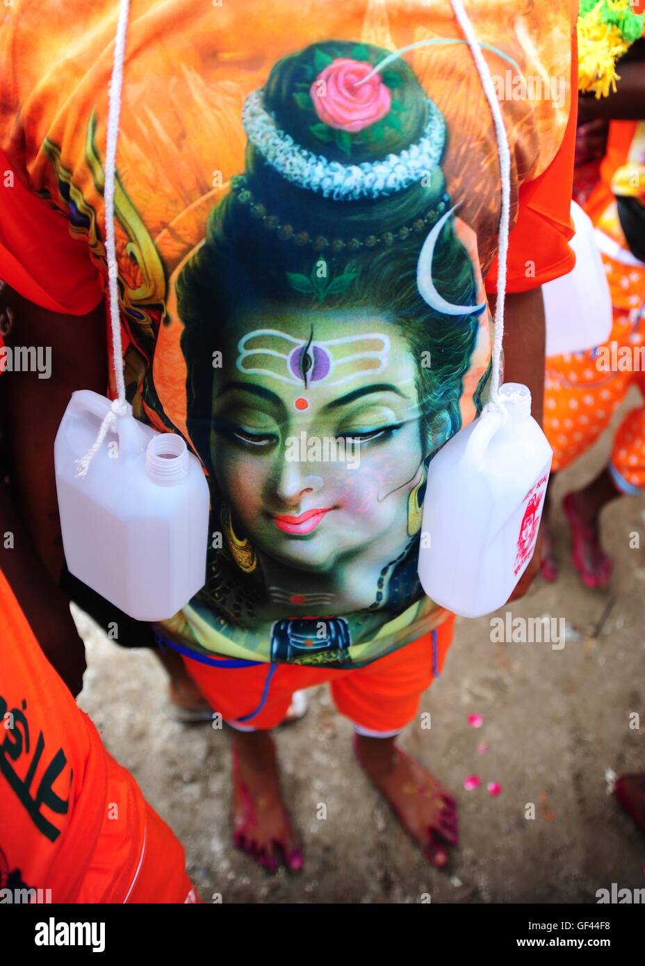 Kanwariyas High Resolution Stock Photography And Images Alamy Kanwariyas High Resolution Stock Photography And Images Alamy