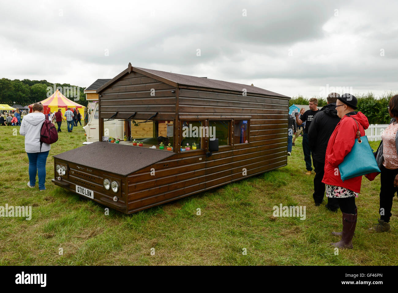 Bolesworth, Cheshire, UK. 29th July 2016. A shed on wheels. The event is the brainchild of Chris Evans and features 3 days of cars, music and entertainment with profits being donated to the charity Children in Need. Credit:  Andrew Paterson/Alamy Live News Stock Photo