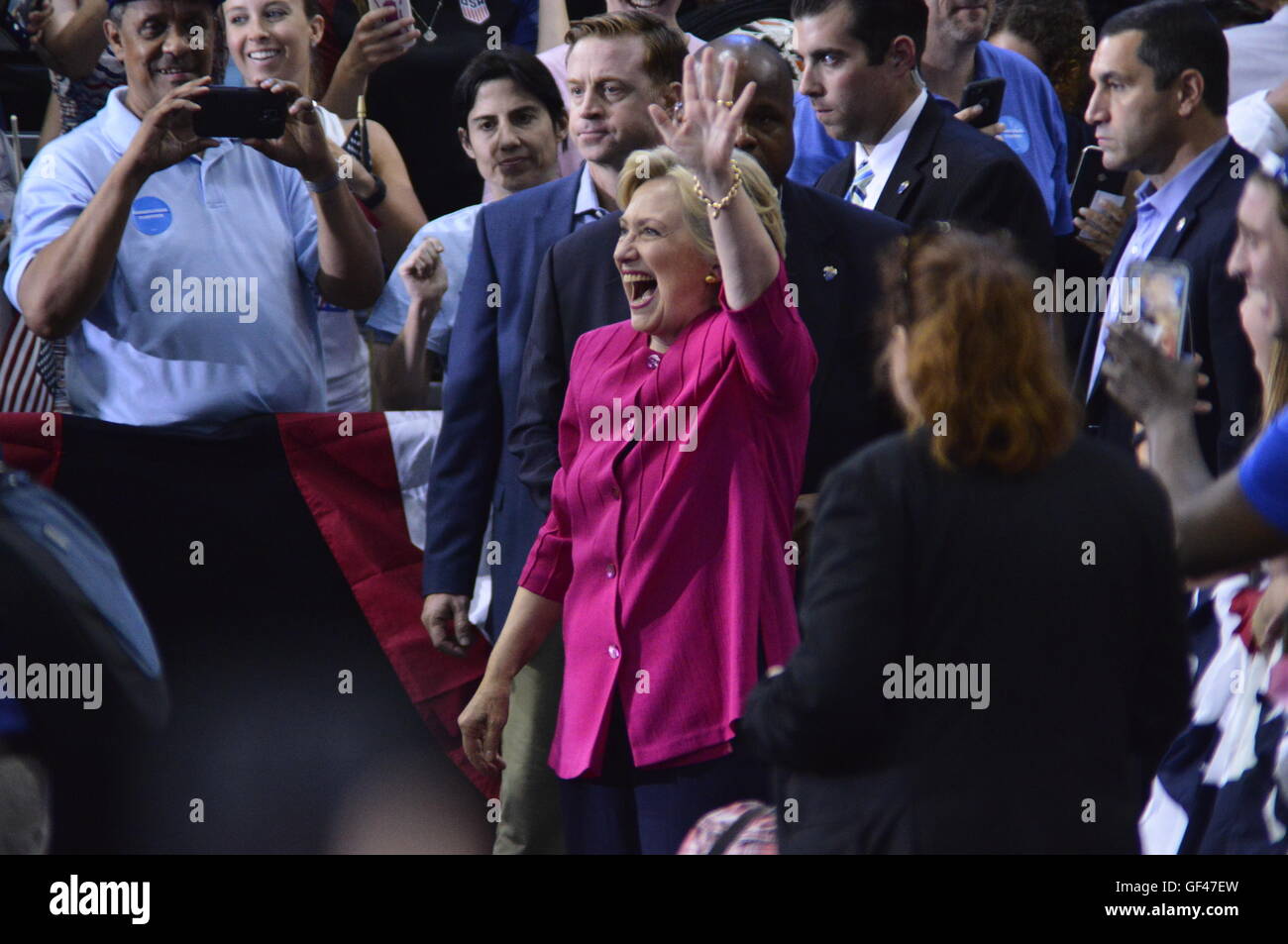 Running for presidential nomination hi-res stock photography and images ...