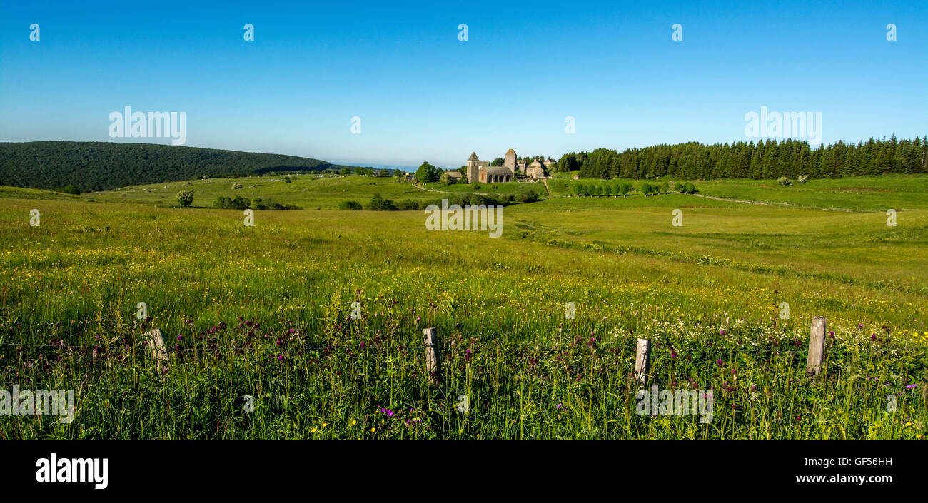 Aubrac village on the via podiensis, Camino de Santiago, Aveyron, Occitanie, France Stock Photo