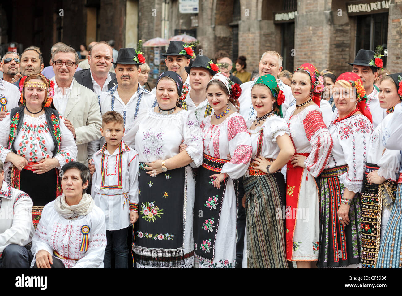 Romanian people wearing traditional romanian blouse 'ie' celebrating the international day of romanian blouse or 'Ia day' Stock Photo