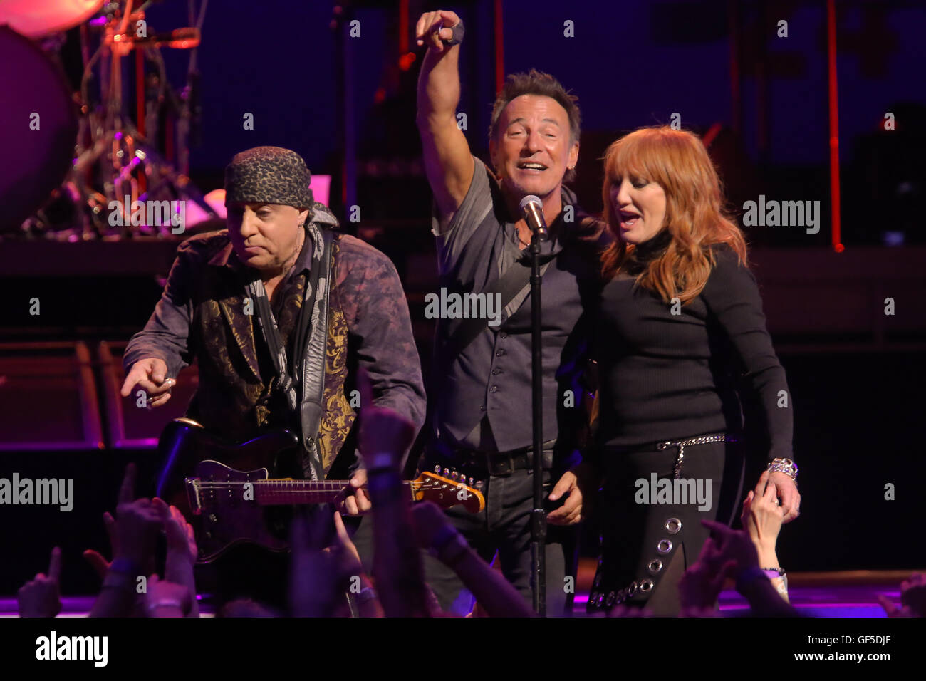 LOS ANGELES CA Bruce Springsteen And The E Street Band performing live at The Los Angeles