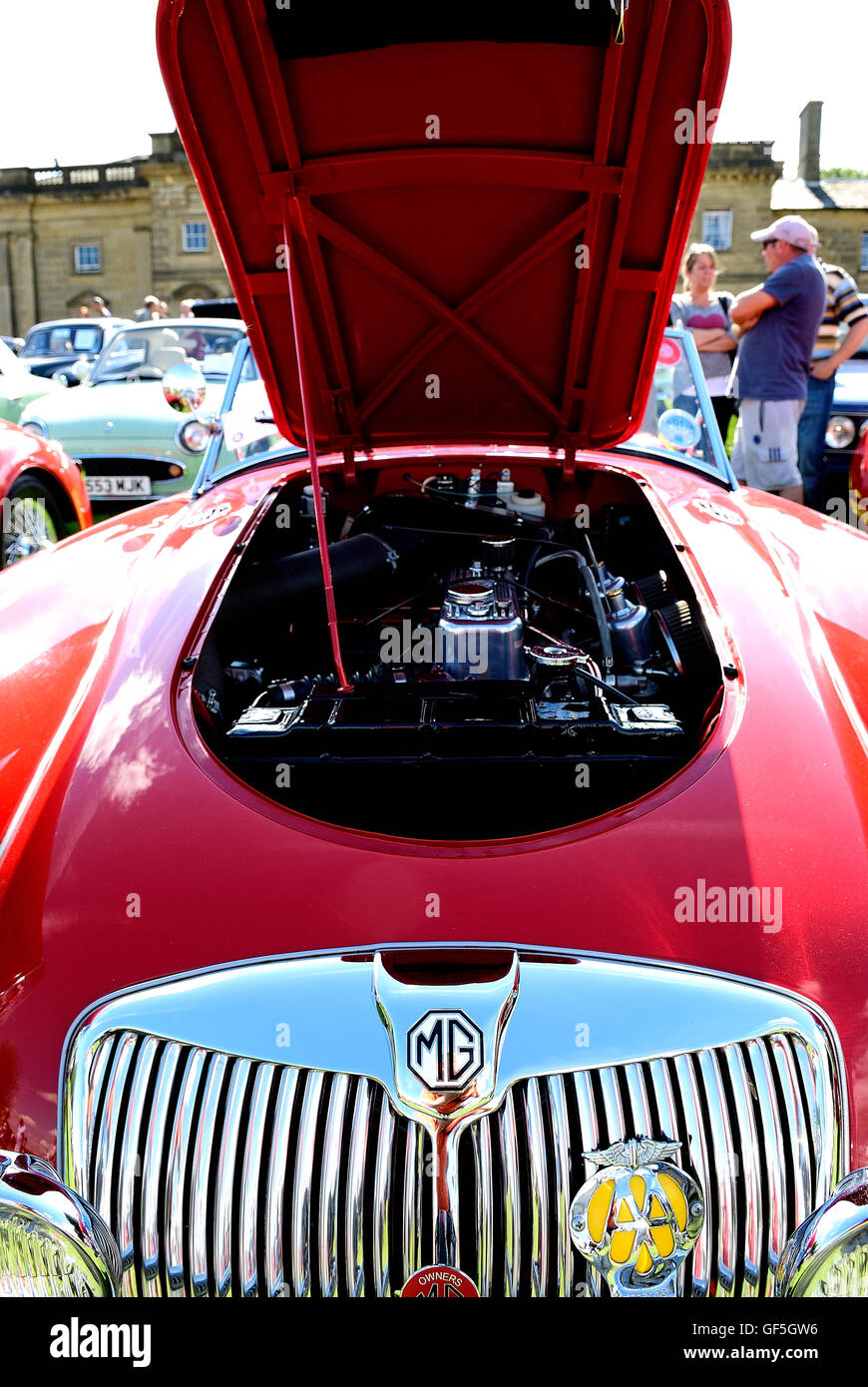 Red classic car open hood hires stock photography and images Alamy