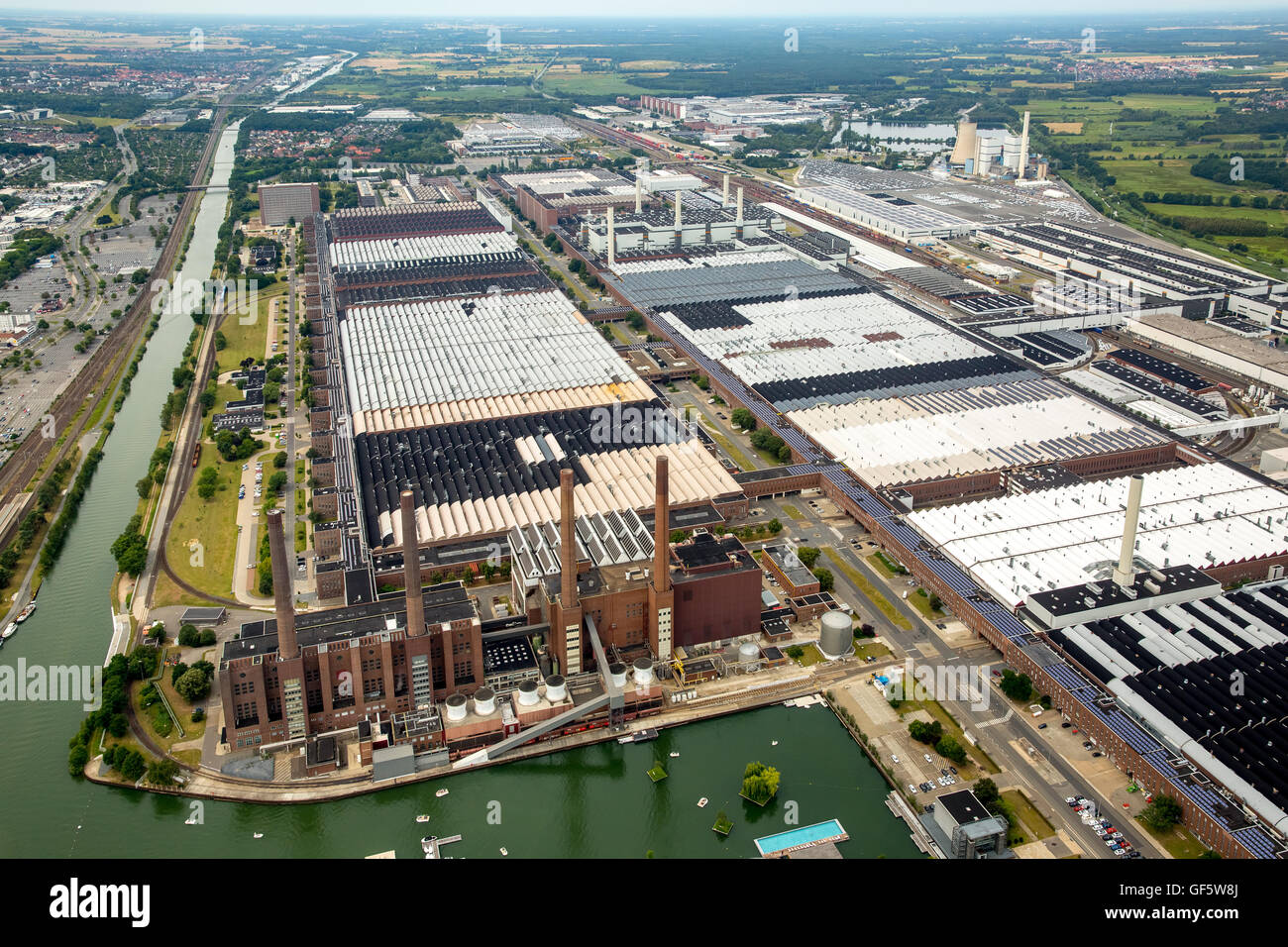 Volkswagen Wolfsburg Plant Stock Photos &amp; Volkswagen