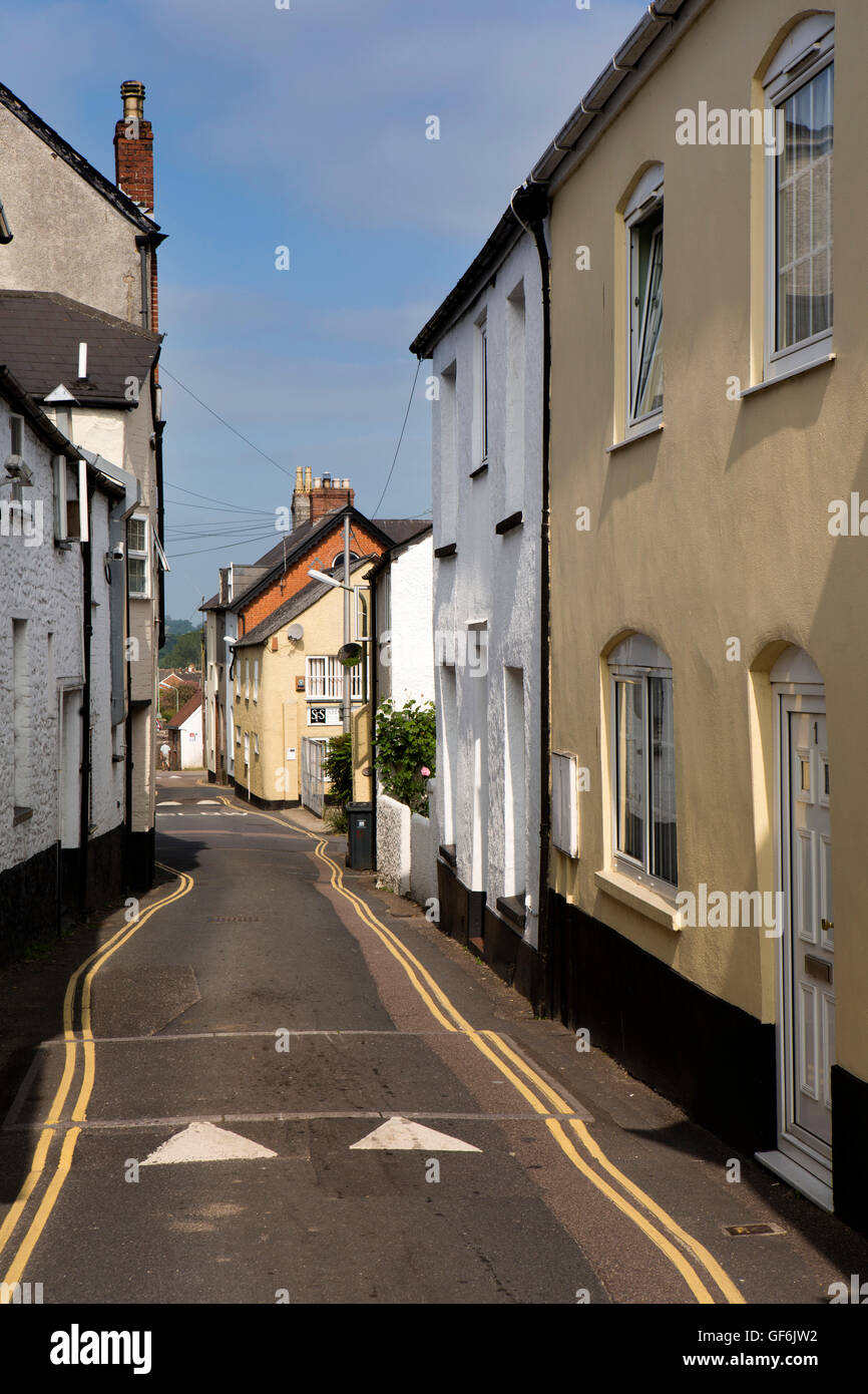 UK, England, Devon, Honiton, Silver Street, terrace of old cottages