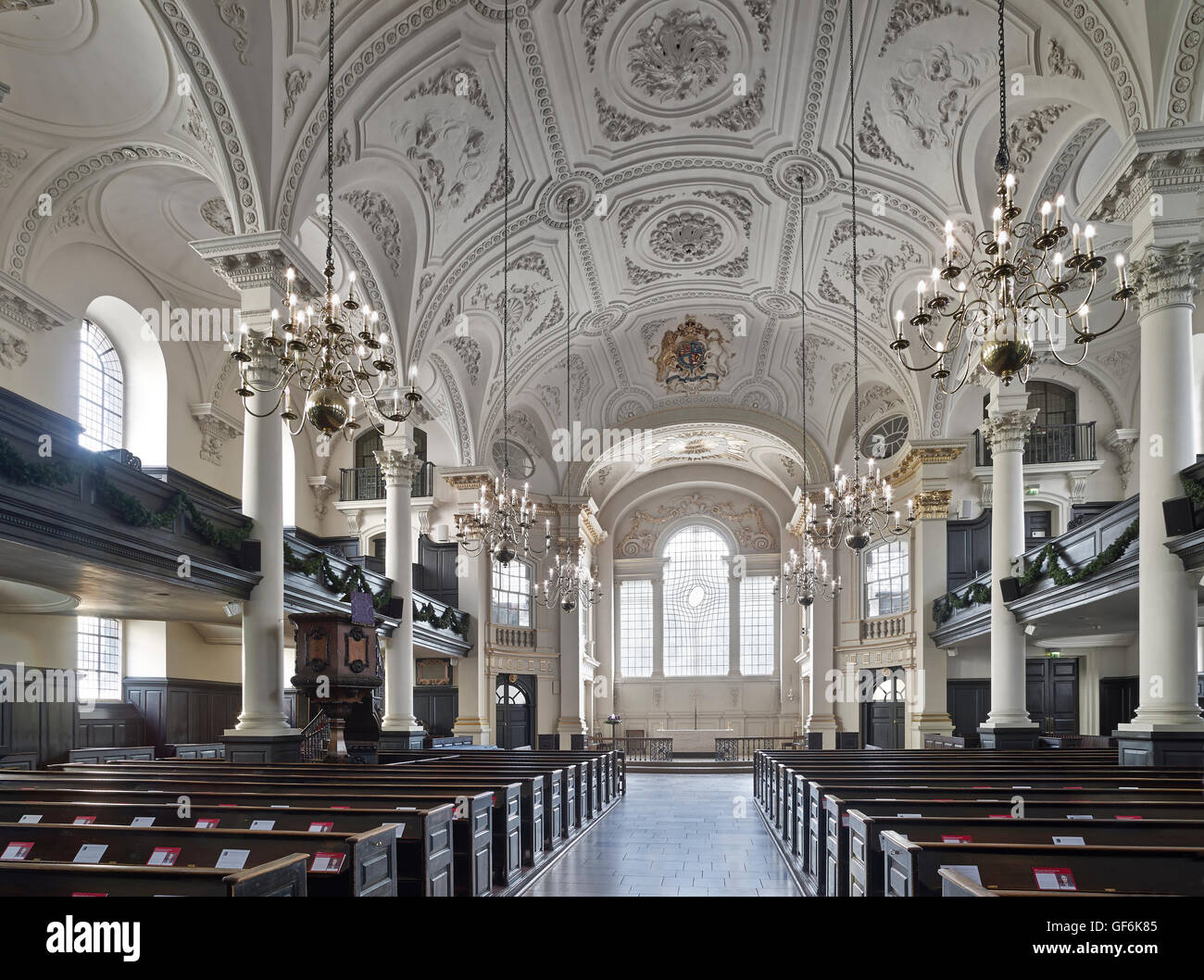 St Martin In The Fields nave to east; by James Gibbs 1720-26. Stock Photo