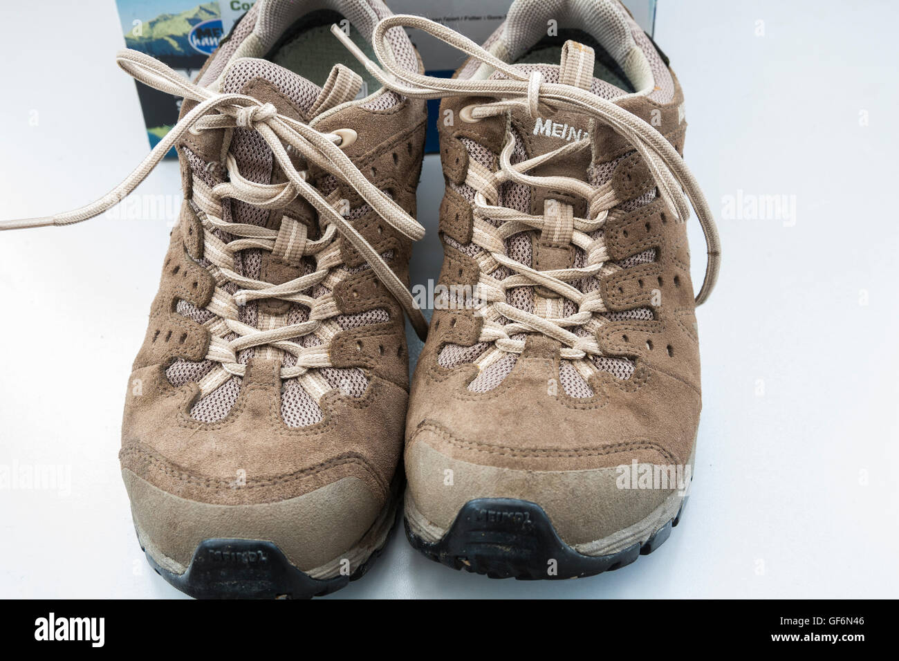 meindl walking shoes womens