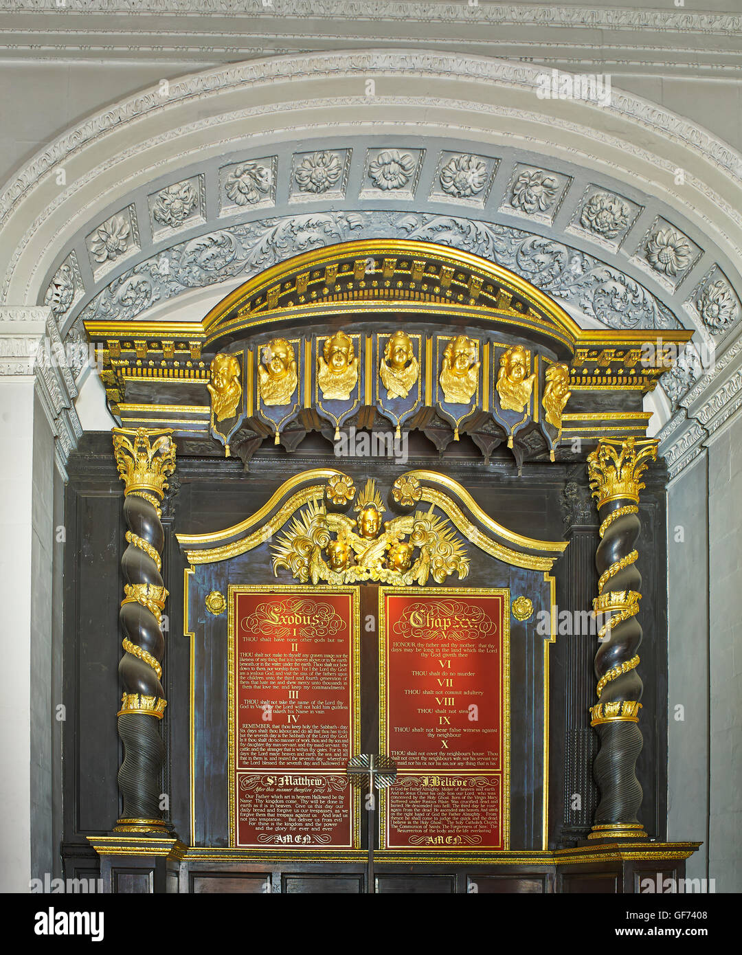 St Mary Woolnoth reredos; built by Nicholas Hawksmoor 1716 - 1727 Stock Photo