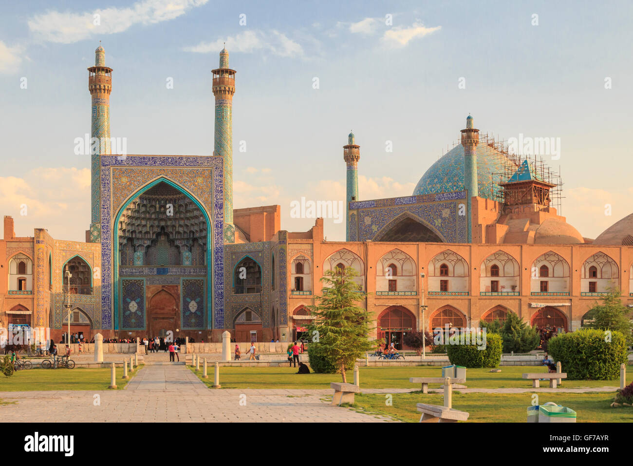 Shah Mosque aka Imam Mosque in Naqsh-e Jahàn Square at sunset, Isfahan, Iran Stock Photo