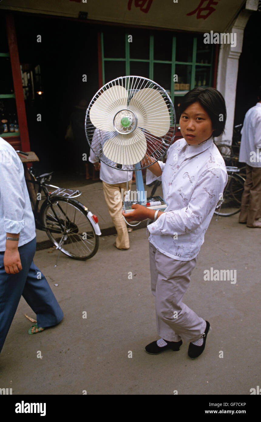 1980s chinese woman hi-res stock photography and images - Alamy