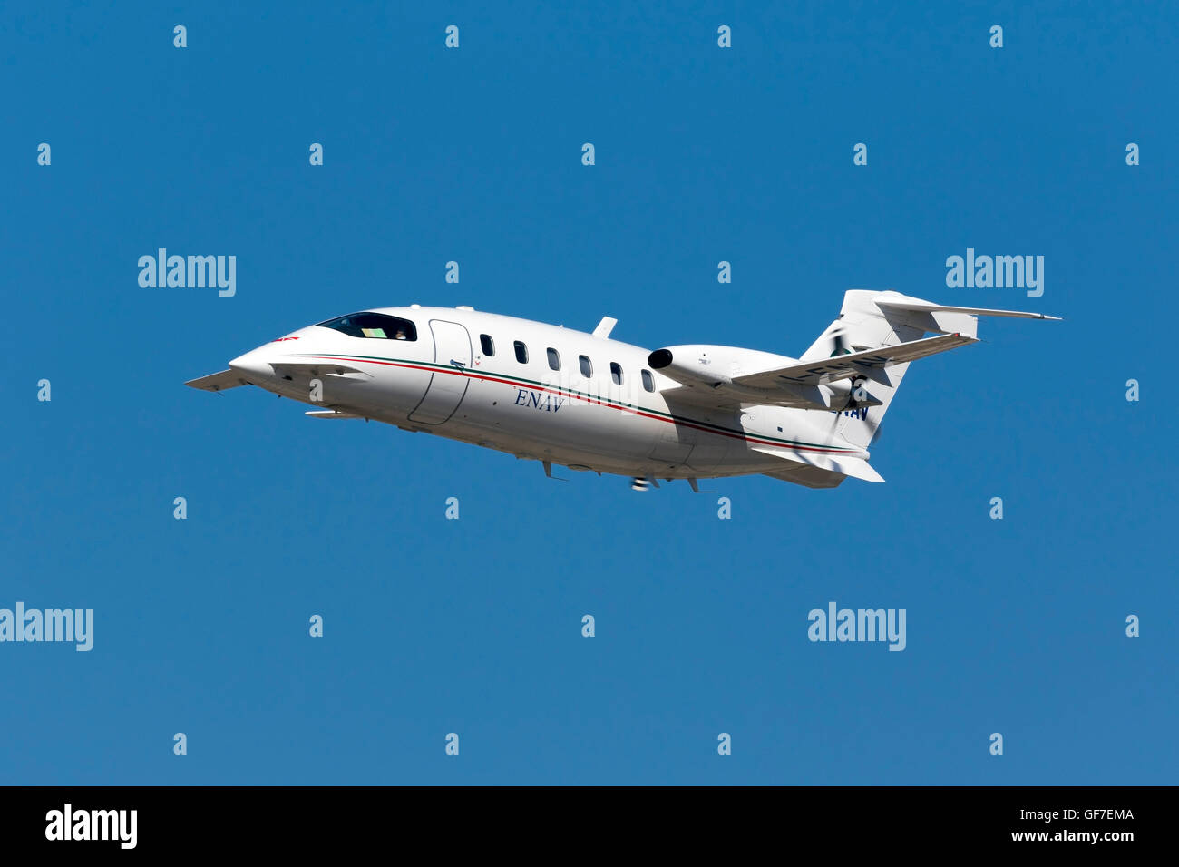Piaggio P180 Avanti High Resolution Stock Photography And Images Alamy Piaggio P180 Avanti High Resolution Stock Photography And Images Alamy