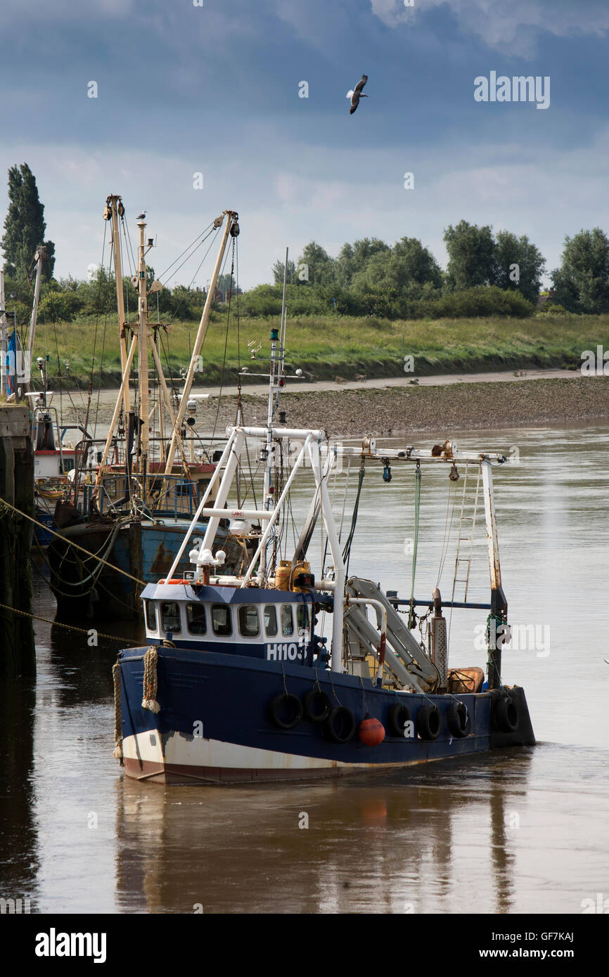 UK, England, Norfolk, King’s Lynn, Boal Quay, fishing boats moored on River Great Ouse Stock Photo