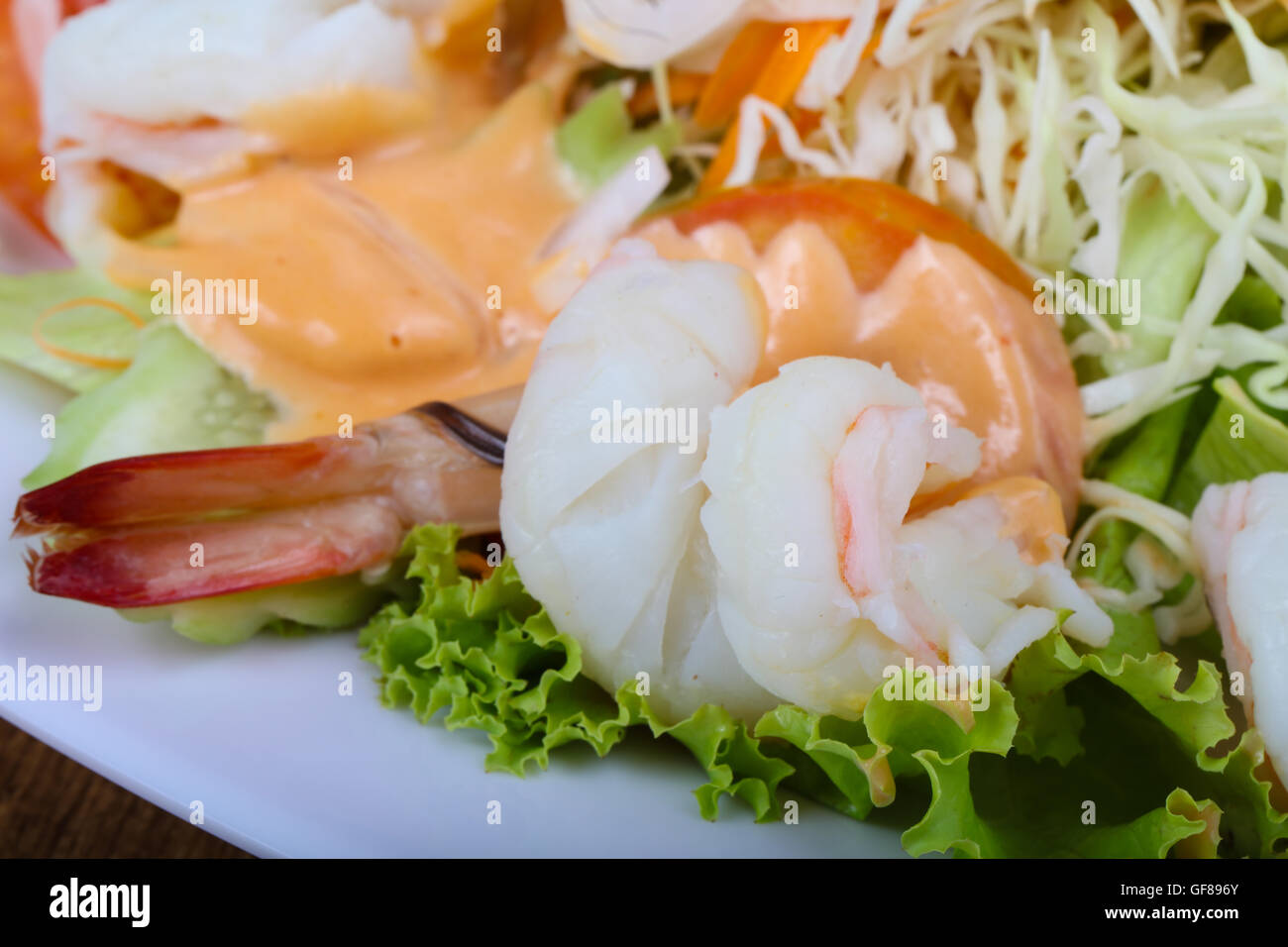 Shrimp cocktail with 1000 islands sauce and lime Stock Photo Alamy