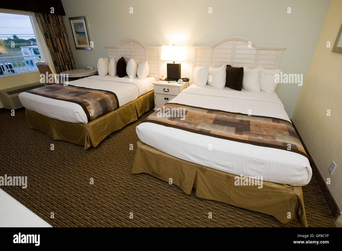 Double size hi-res stock photography and images - Alamy
