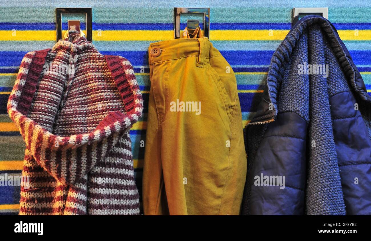 Baby clothes hanger hires stock photography and images Alamy