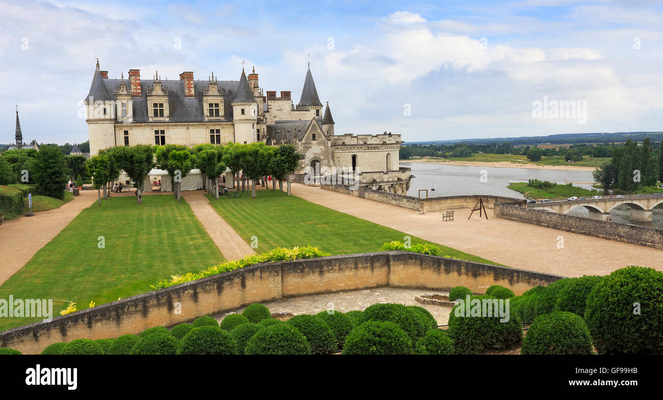 The royal Chateau at Amboise is a chateau located in Amboise, in the Indre-et-Loire departement of the Loire Valley in France. Stock Photo