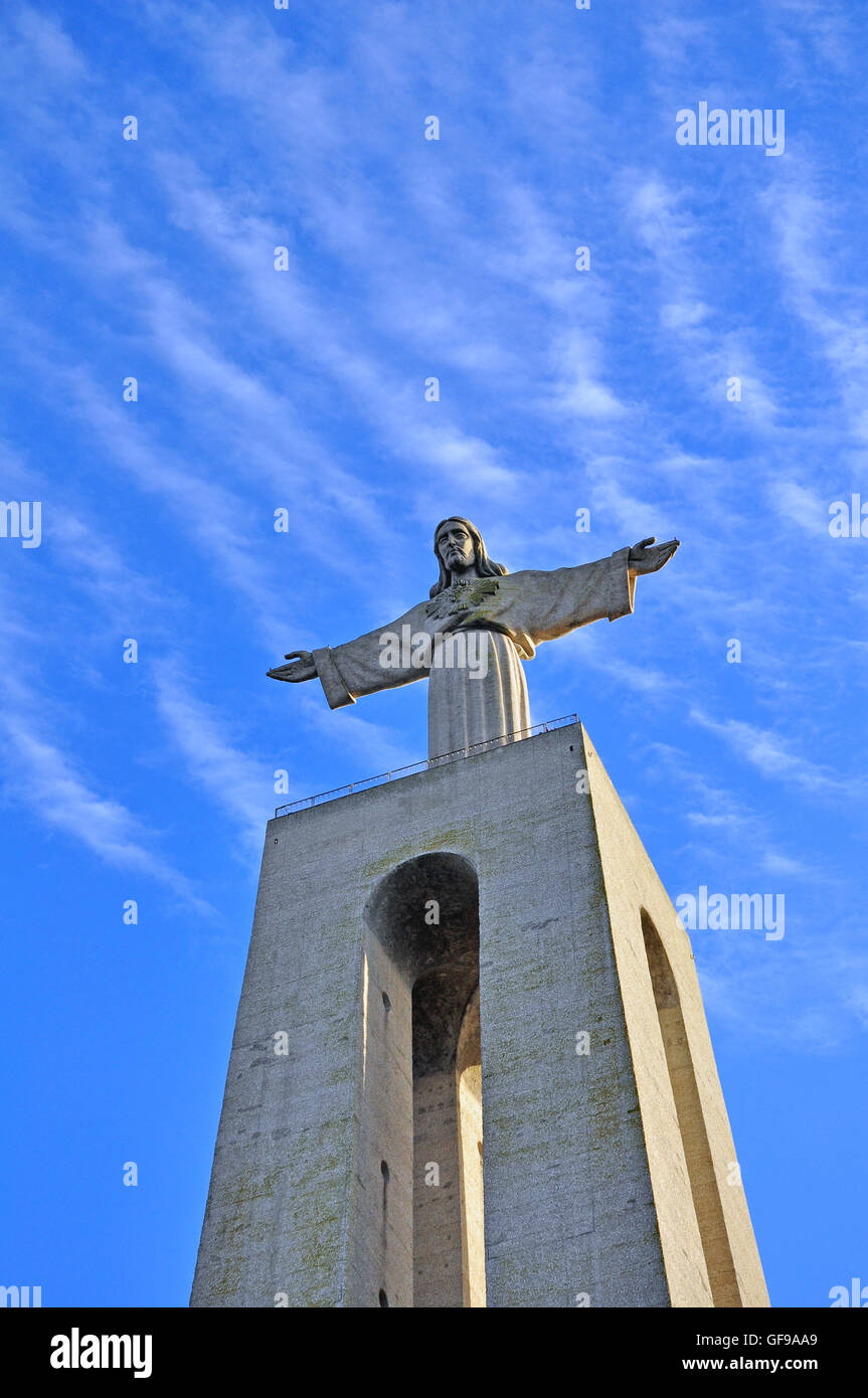 Portugal statue of christ hires stock photography and images Alamy