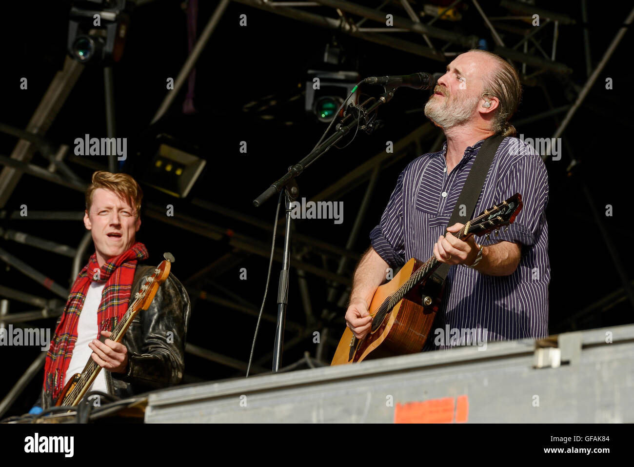Carfest North, Bolesworth, Cheshire, UK. 29th July 2016. Travis performing on the main stage. The event is the brainchild of Chris Evans and features 3 days of cars, music and entertainment with profits being donated to the charity Children in Need. Andrew Paterson/Alamy Live News Stock Photo