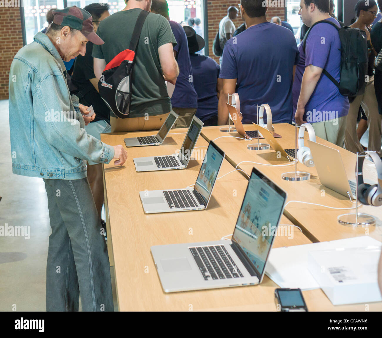 Apple enthusiasts descend on Williamsburg, Brooklyn in New York for the