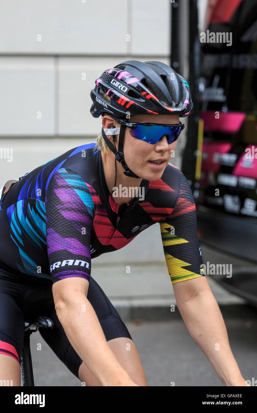 London, UK, 30 July 2016. Prudential RideLondon Classique. Tiffany Cromwell (Canyon SRAM) rides to the start of the RideLondon Classique - a 66km race which forms part of the UCI Women's World Tour. Credit:  Clive Jones/Alamy Live News Stock Photo