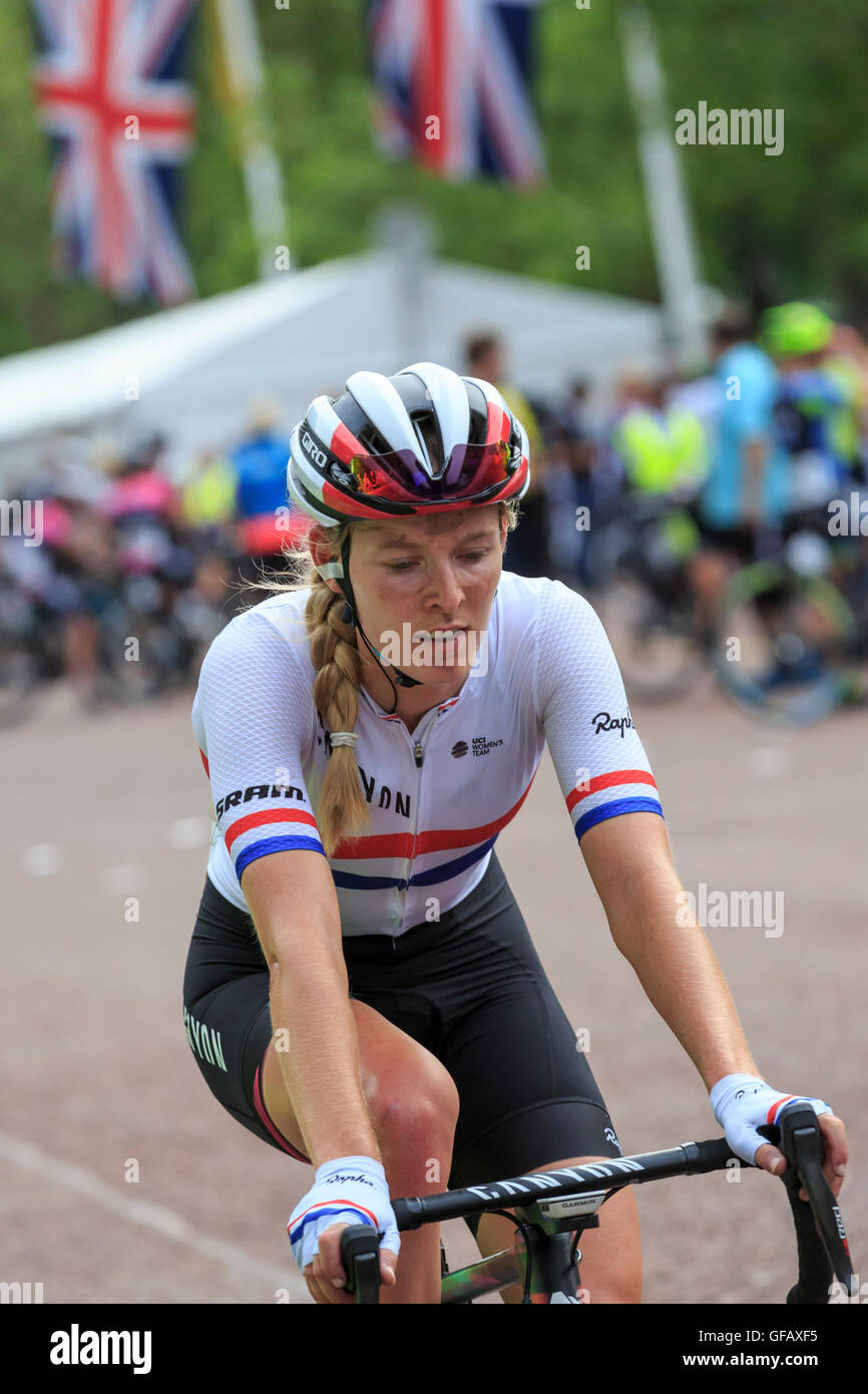 Hannah barnes cycling 2025