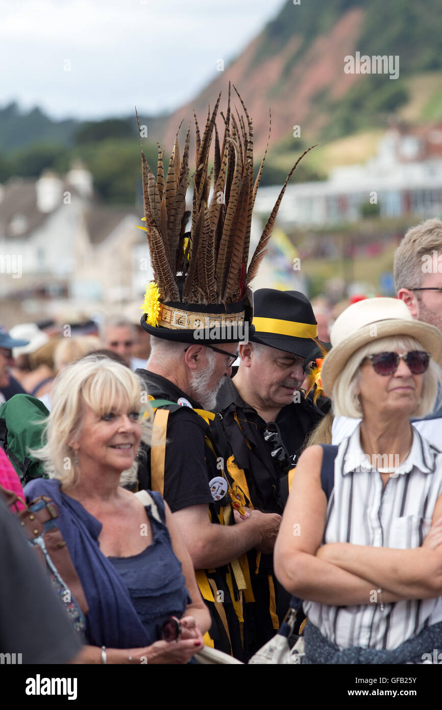Sidmouth, Devon, UK. 31st July, 2016. Folk Dancing - Sidmouth Folk Week, Devon 31st July 16 Folk dancing all along the Esplanade is a feature of Sidmouth Festival, which has been running in the South West regency town since 1955. © Tony Charnock/Alamy LiveNews Stock Photo