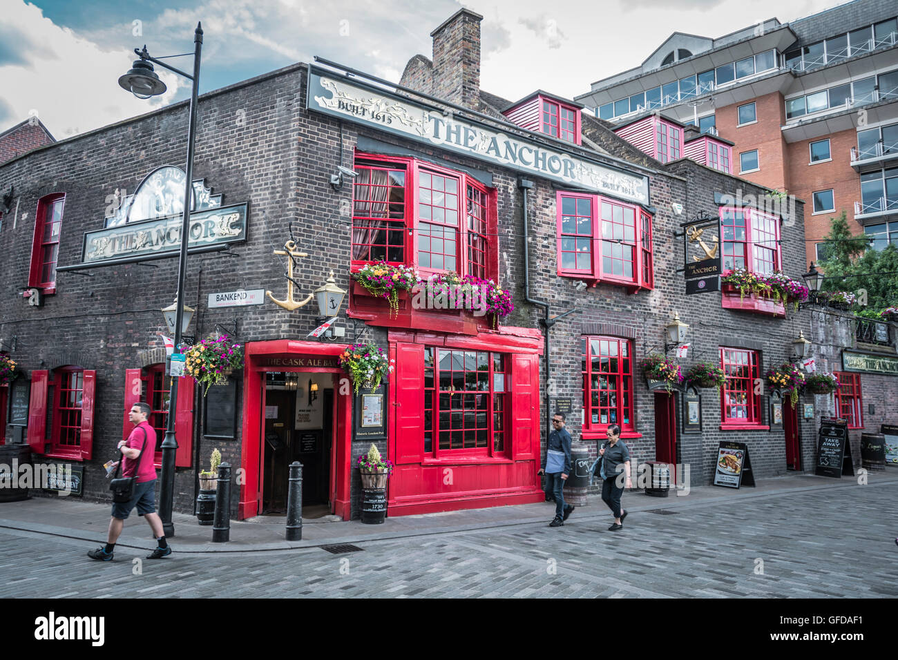 Exterior of the The Anchor public house in Southwark, London, SE1, UK